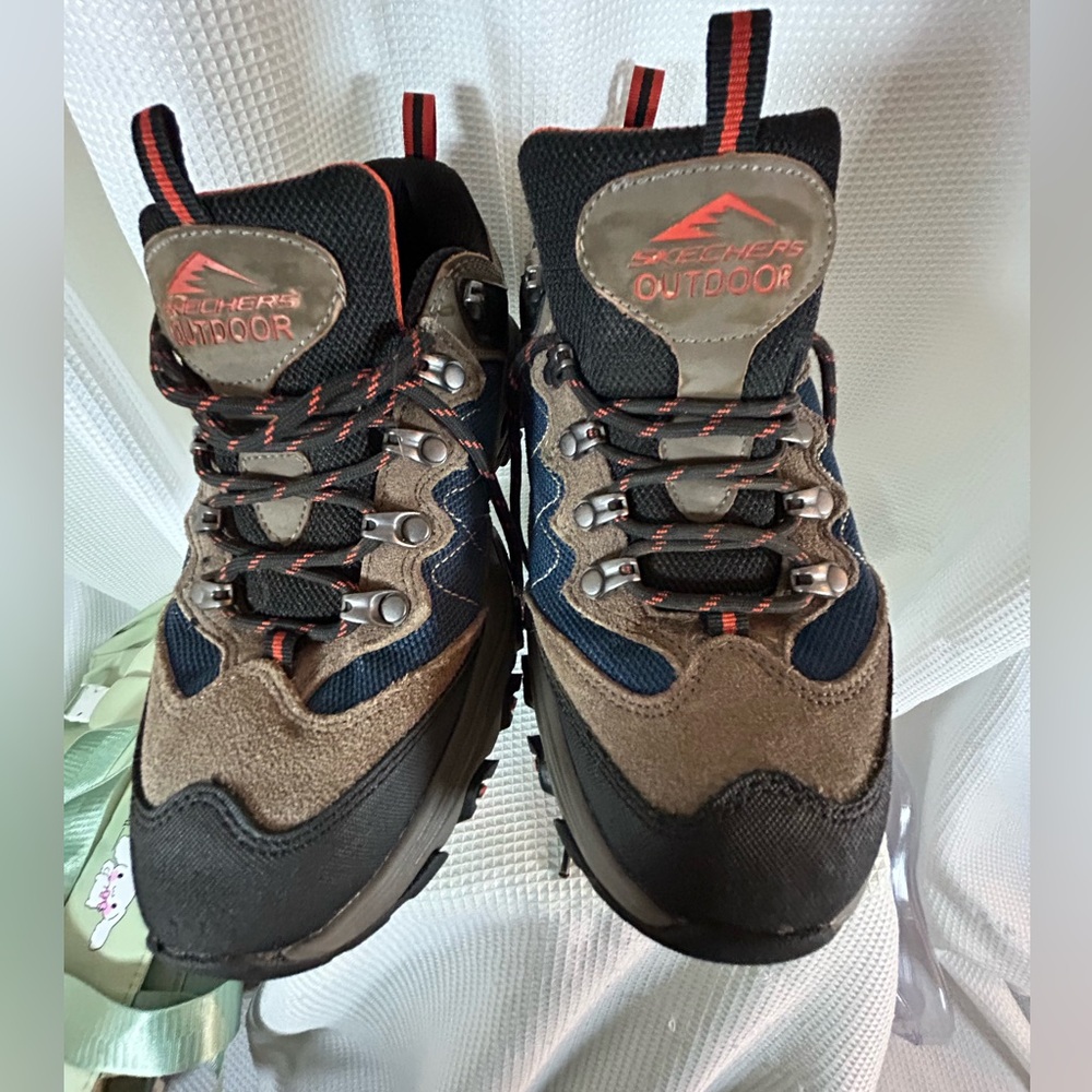 Skechers outdoor hiking shoes mens